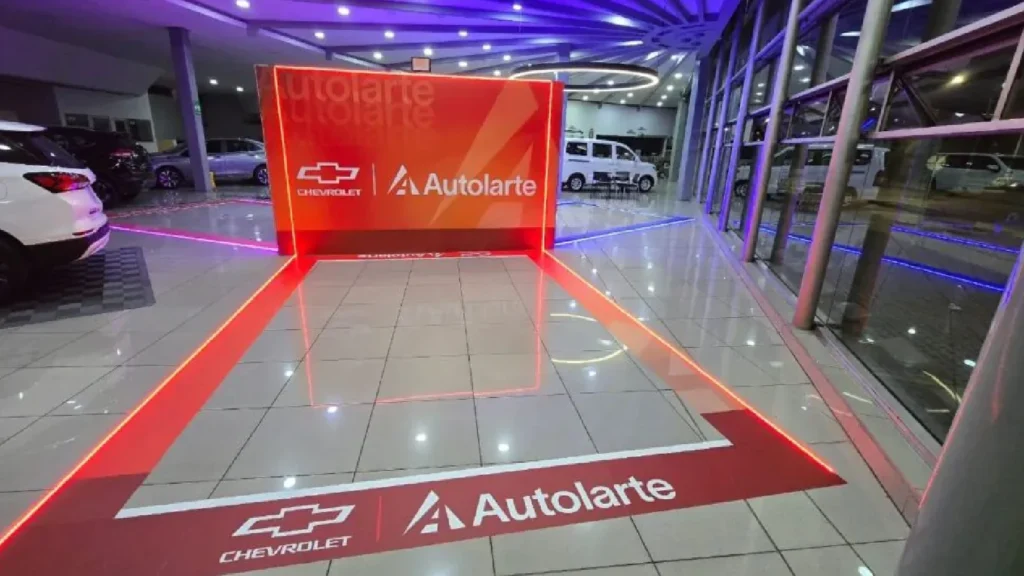 Vitrina autolarte Medellin